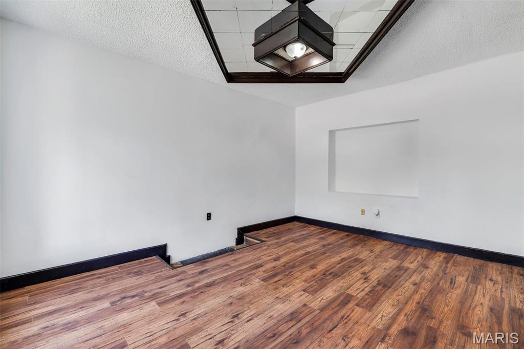 College Realty Co Add - Residential