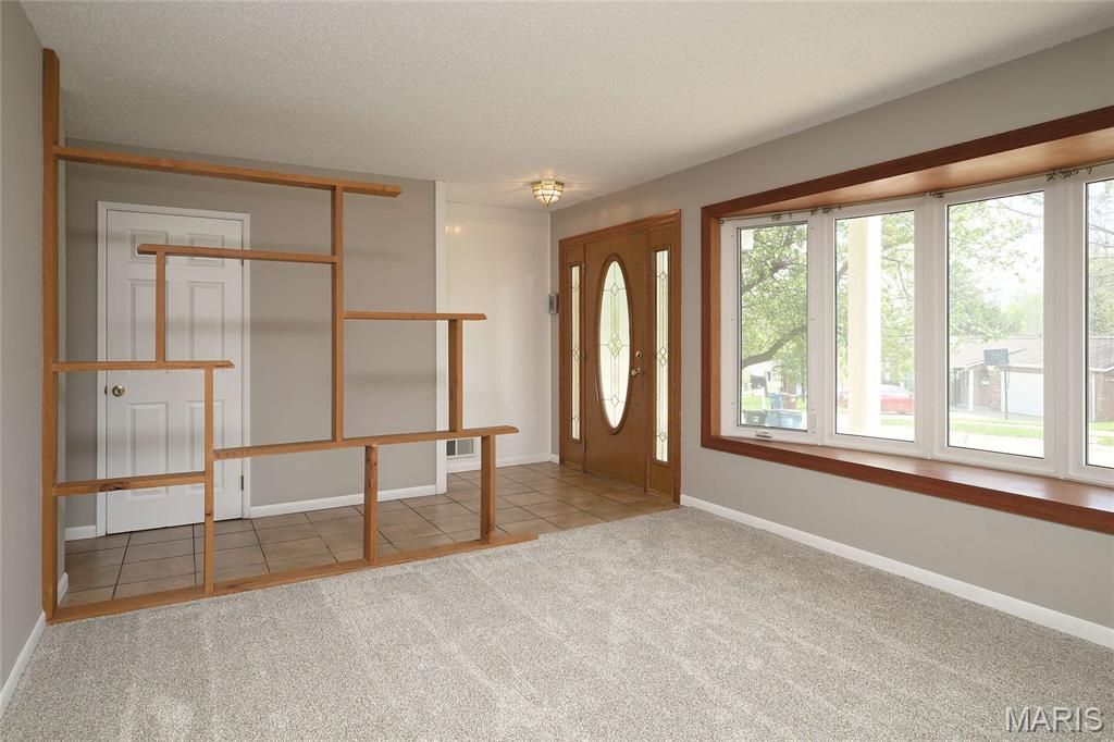 Photo of 4961 Brookton Way, St Louis, MO 63128 (MLS # 26020431)