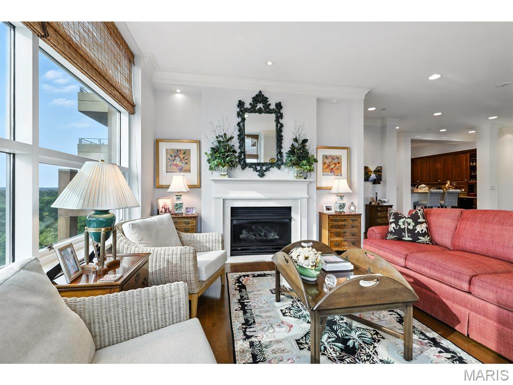 Maryland Walk A Condo - Residential