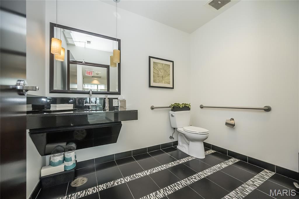 Maryland Walk A Condo - Residential