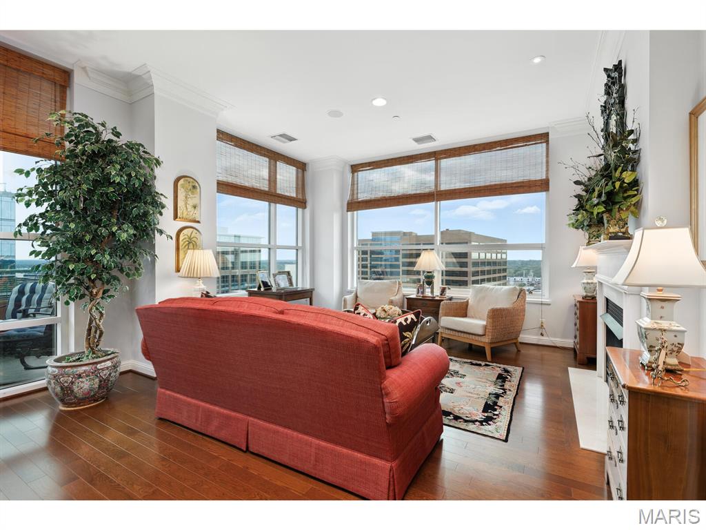 Maryland Walk A Condo - Residential