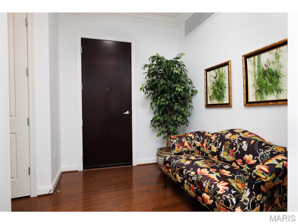 Maryland Walk A Condo - Residential