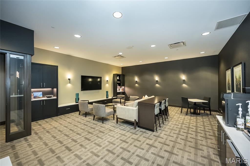 Maryland Walk A Condo - Residential