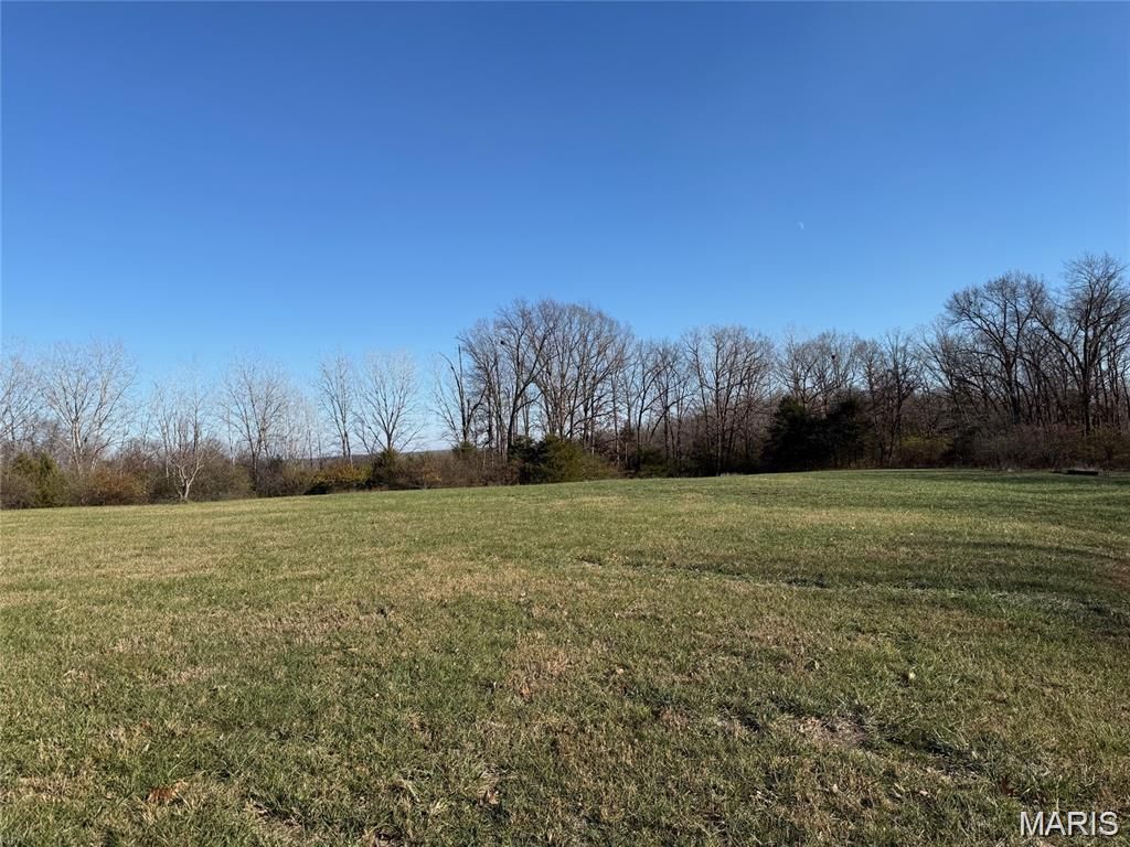 Photo of 18504 Wagon Wheel Trail, Warrenton, MO 63383 (MLS # 26020814)