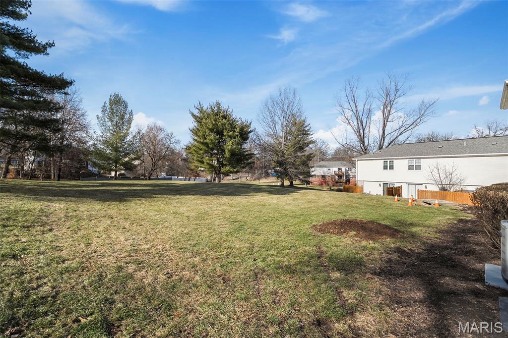 Brentwood Forest Condo Ph Four - Residential