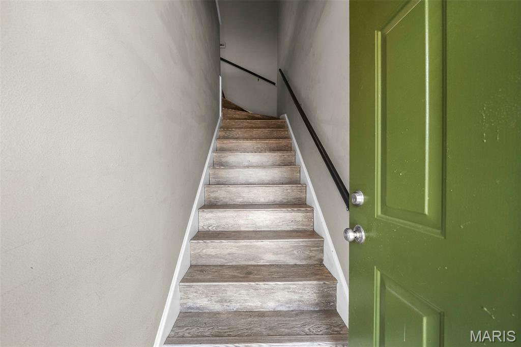 Brentwood Forest Condo Ph Four - Residential