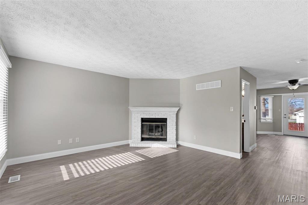 Deerfield Estate #1 Amd - Residential Lease