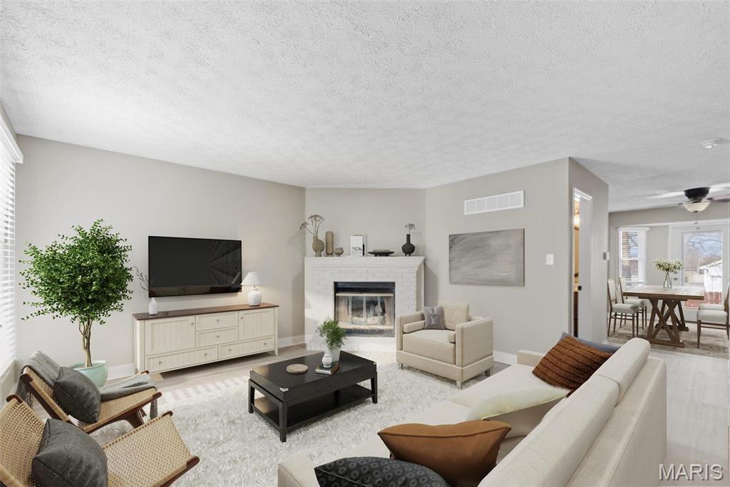 Deerfield Estate #1 Amd - Residential Lease