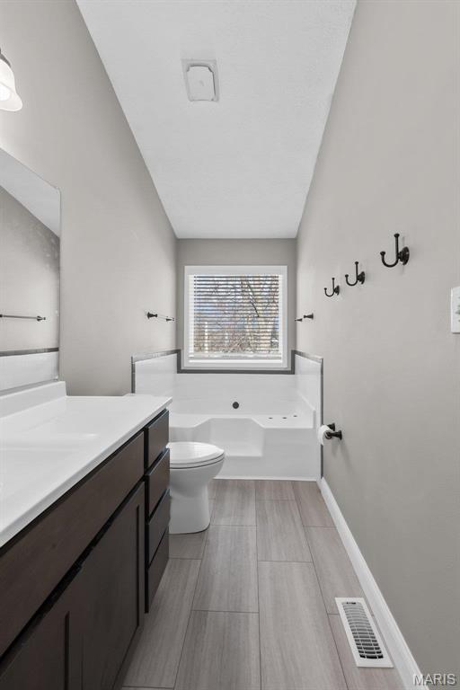 Deerfield Estate #1 Amd - Residential Lease