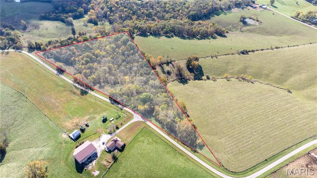 Photo of 7924 County Road 453, Other, MO 65059 (MLS # 25073663)