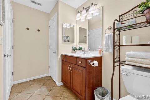 Tiny photo for 5 Monarch Trace Court #208, Chesterfield, MO 63017 (MLS # 26041195)