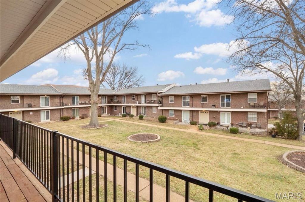 Colonial Wood Condo - Residential Lease