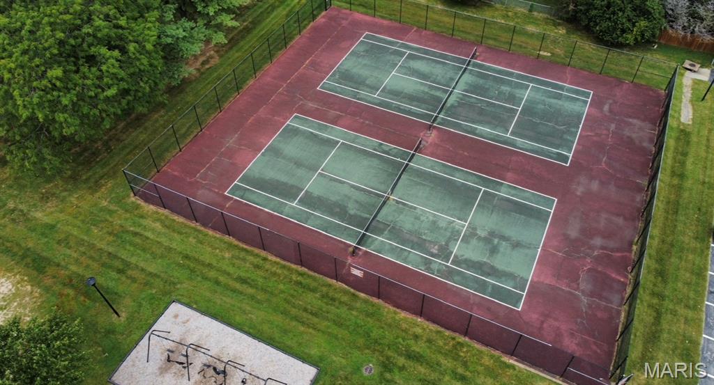 New England Town 9 - Residential