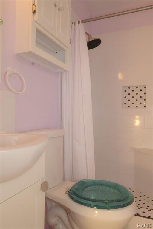 New England Town 9 - Residential