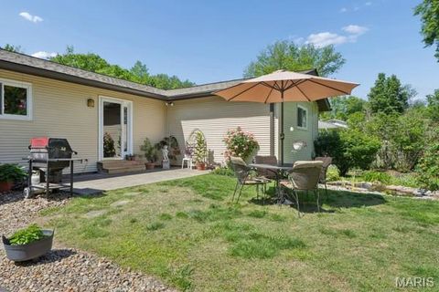 Tiny photo for 12995 Ambois Drive, Creve Coeur, MO 63141 (MLS # 26027727)