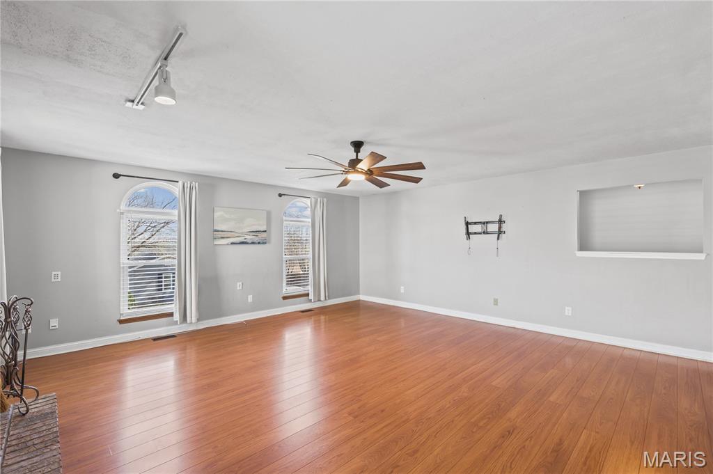 Mastodon Meadows Rev - Residential