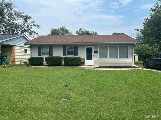 19 LEONARD DR, CAHOKIA, IL 62206 - Image 9e6c62be21eef7e9d64d46efdeca4e08/1818367536