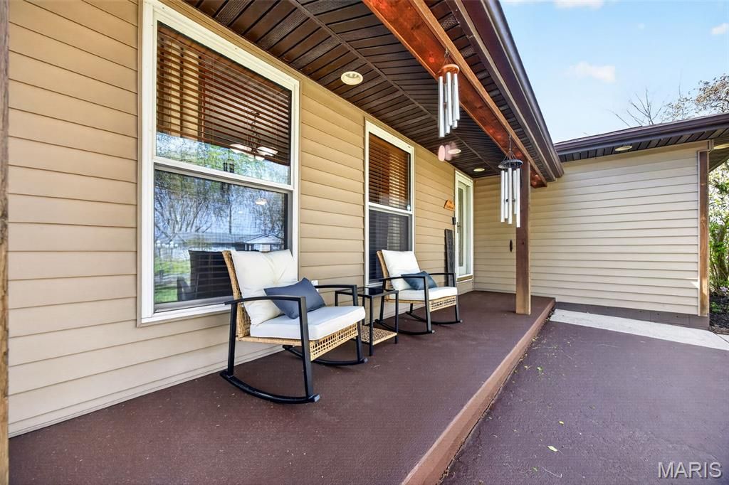 Photo of 115 Carroll Drive, Clarksville, MO 63336 (MLS # 26021097)