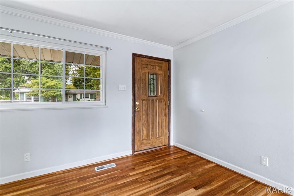1060 Loveland Drive
