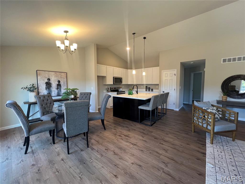 83 Fiddler's Close Court 83 STB