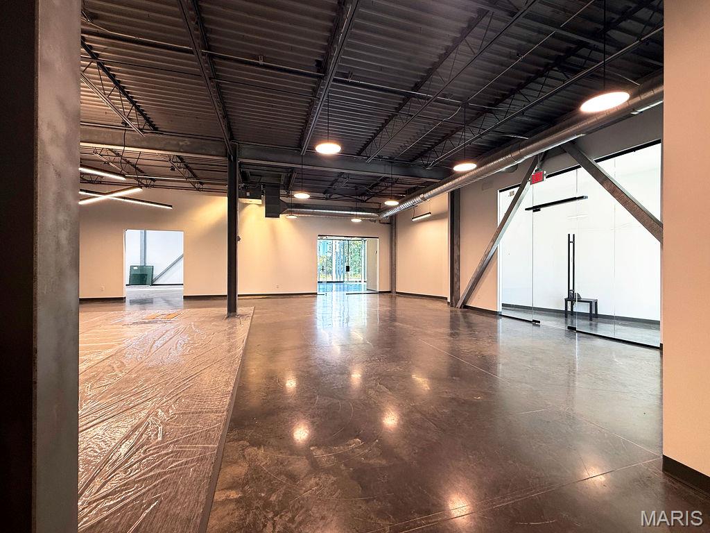 Cadwallader Acres - Commercial Sale