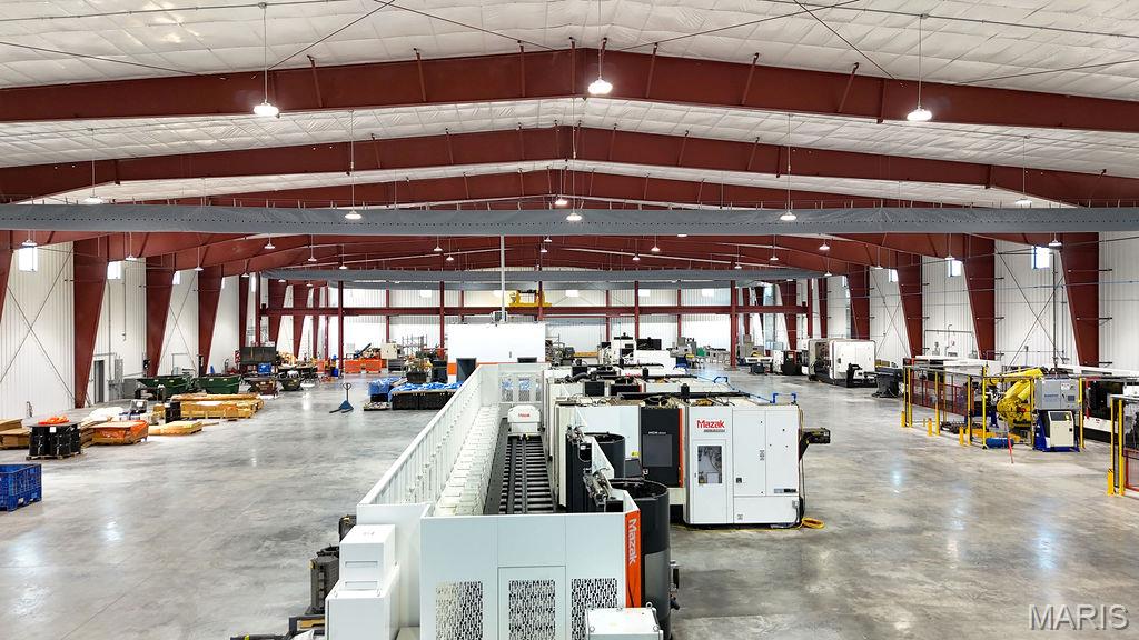 Cadwallader Acres - Commercial Sale