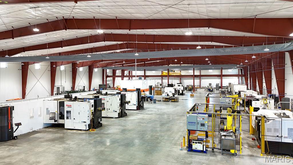 Cadwallader Acres - Commercial Sale