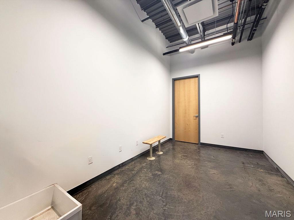 Cadwallader Acres - Commercial Sale