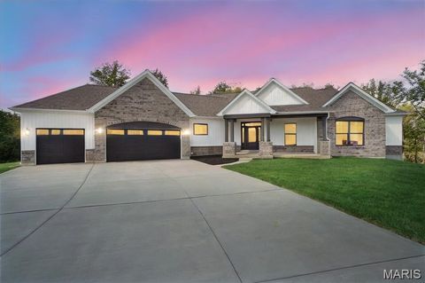 5 Schaper Farms Court Foristell MO 63348