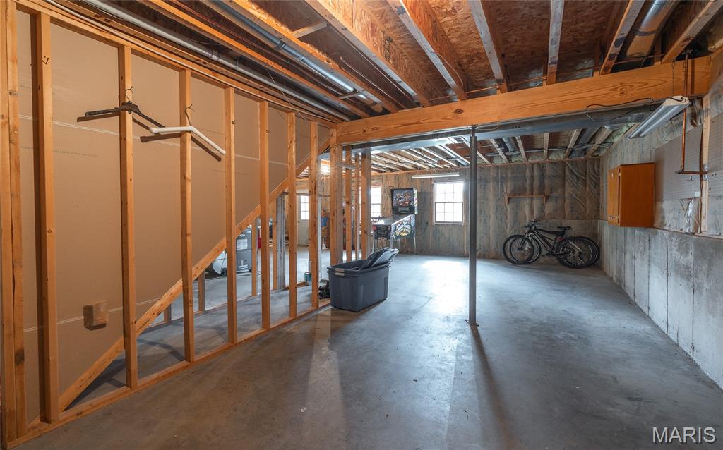 Oak Knoll Country Estate - Residential