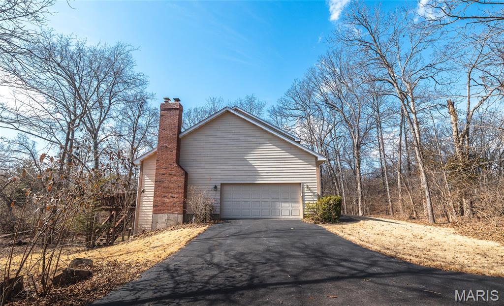 Oak Knoll Country Estate - Residential