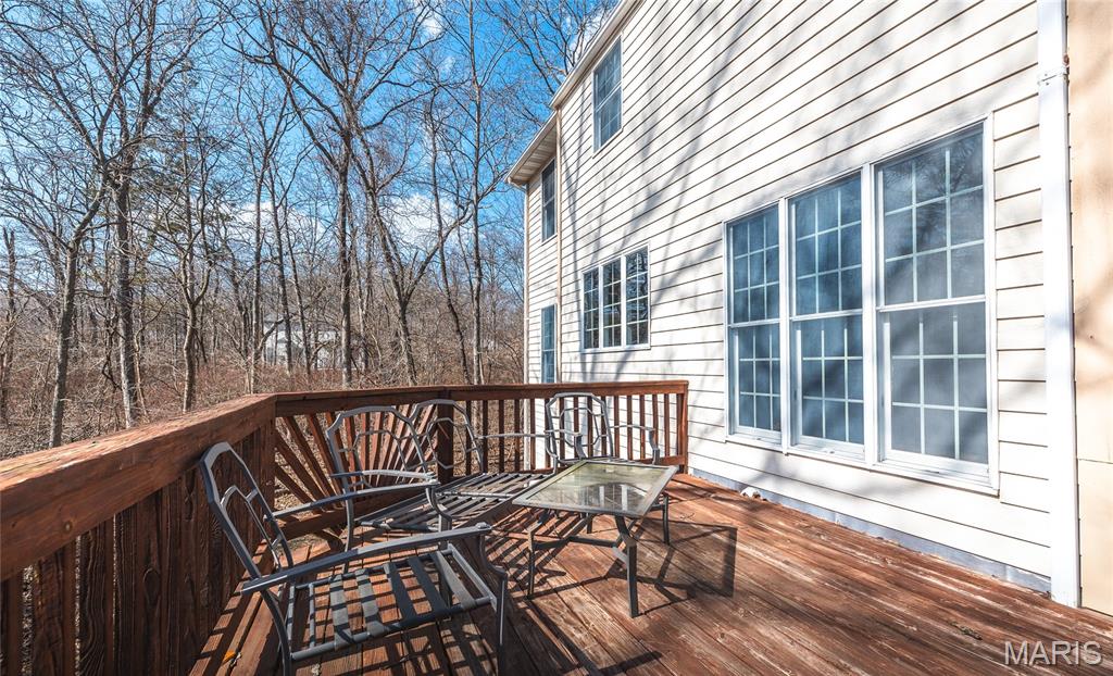 Oak Knoll Country Estate - Residential