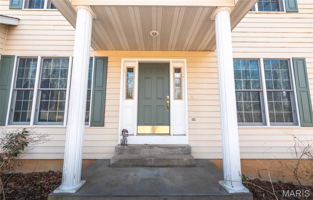 Oak Knoll Country Estate - Residential