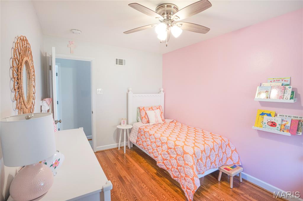 WEBSTER OAKS - Residential