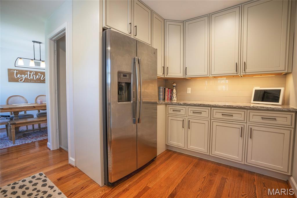 WEBSTER OAKS - Residential