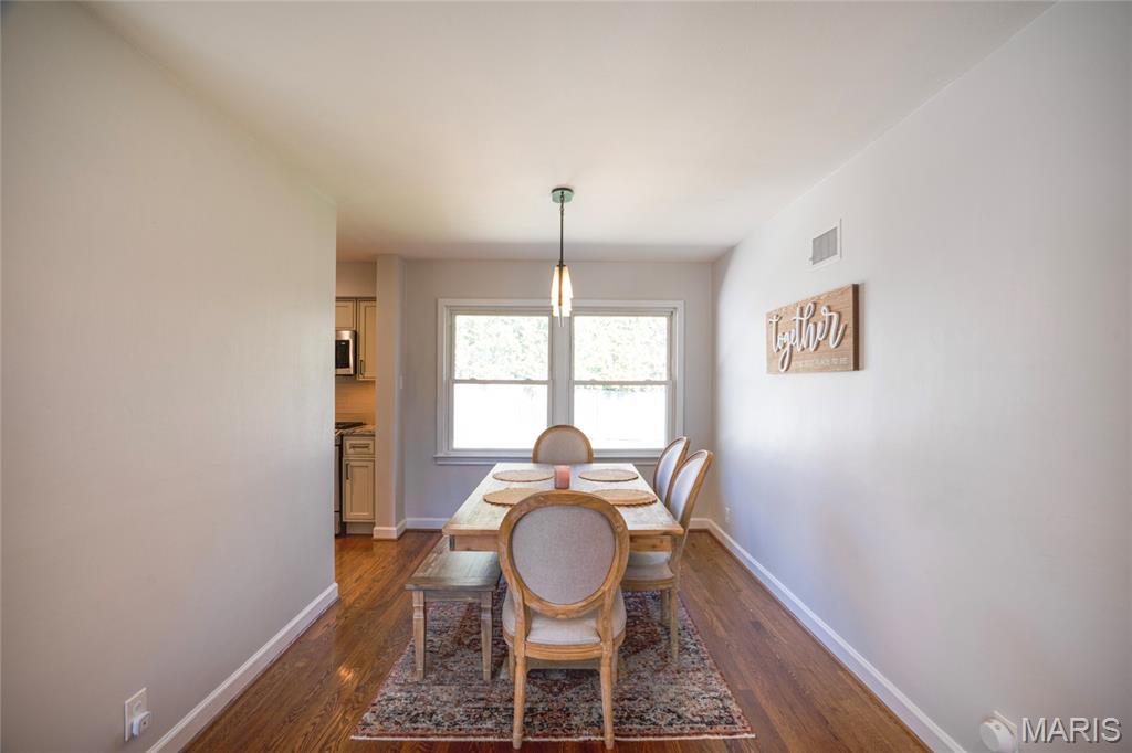 WEBSTER OAKS - Residential