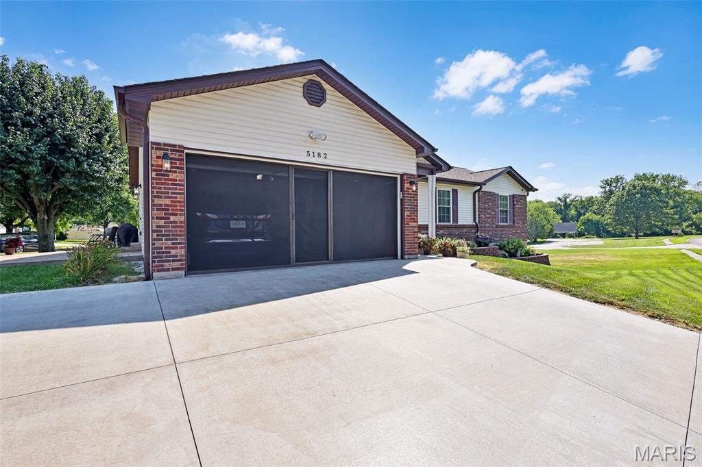 5182 Bristol Rock Road