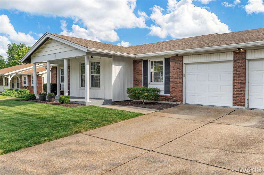 2165 Jenkee Drive