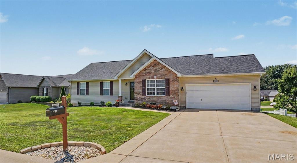 7034 Brooks Farm Drive