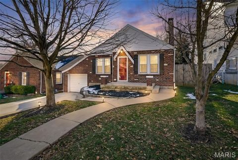 8932 Moritz Avenue Brentwood MO 63144