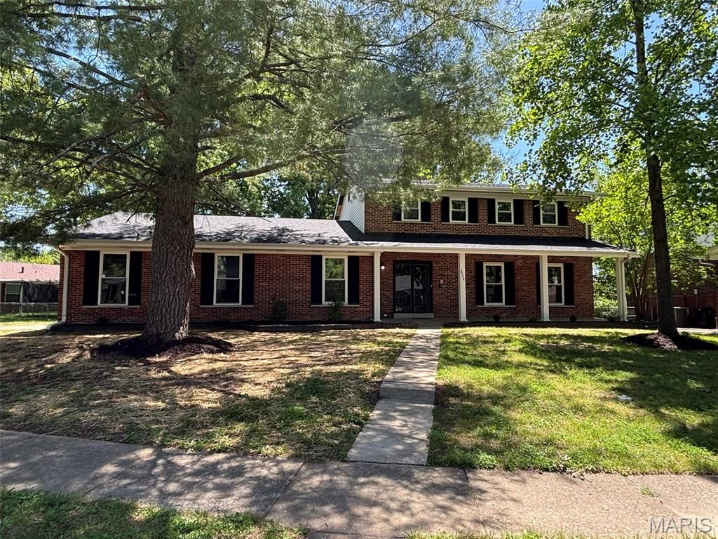 Photo of 3938 Hirondelle Lane, Florissant, MO 63034 (MLS # 26026855)