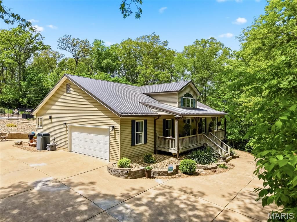Photo of 26225 Bubbling Brook Drive, Foristell, MO 63348 (MLS # 26023792)