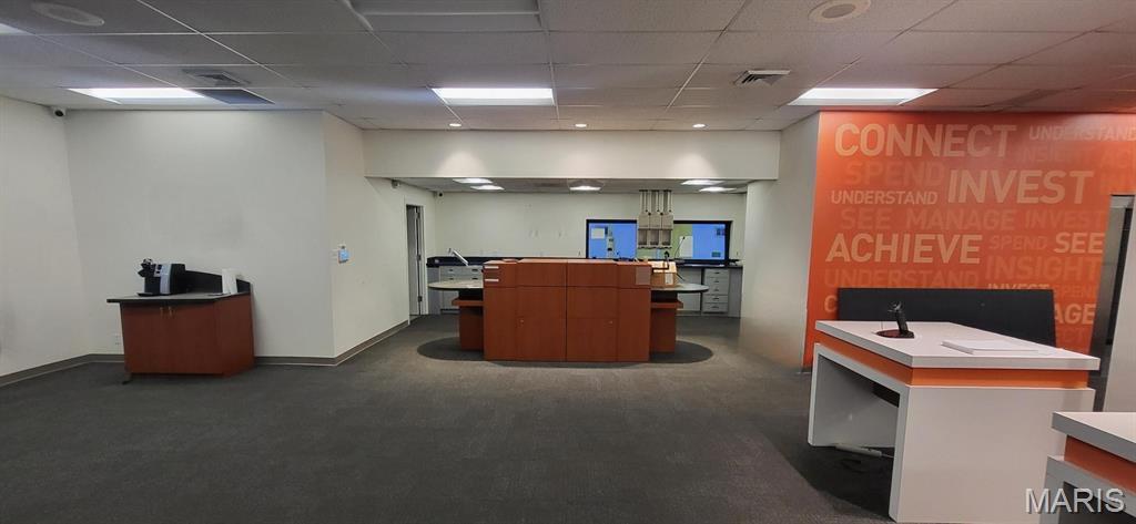 Thos J Kennerly Estate Ptn - Commercial Lease