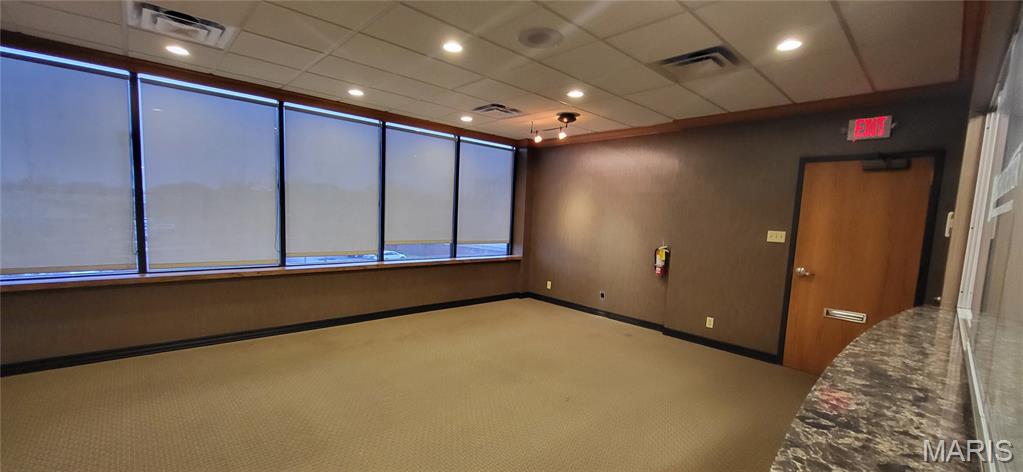 Thos J Kennerly Estate Ptn - Commercial Lease