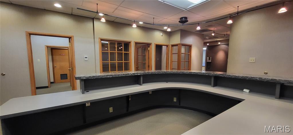 Thos J Kennerly Estate Ptn - Commercial Lease