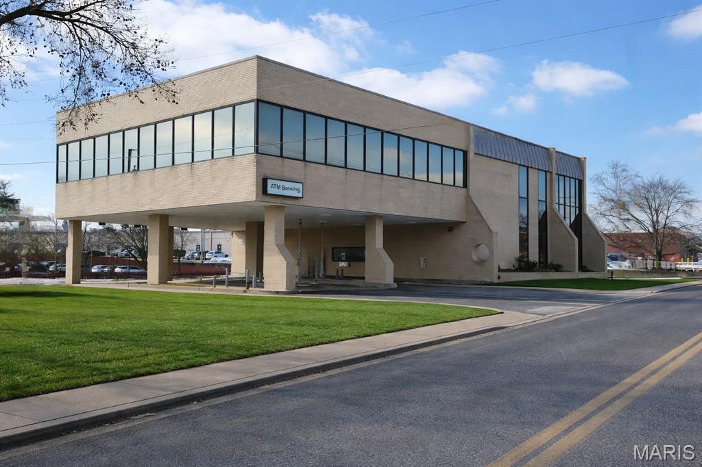 Thos J Kennerly Estate Ptn - Commercial Lease