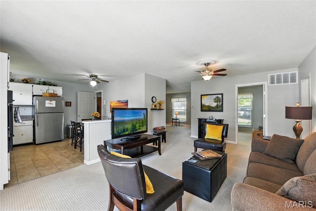 542 White Birch Way