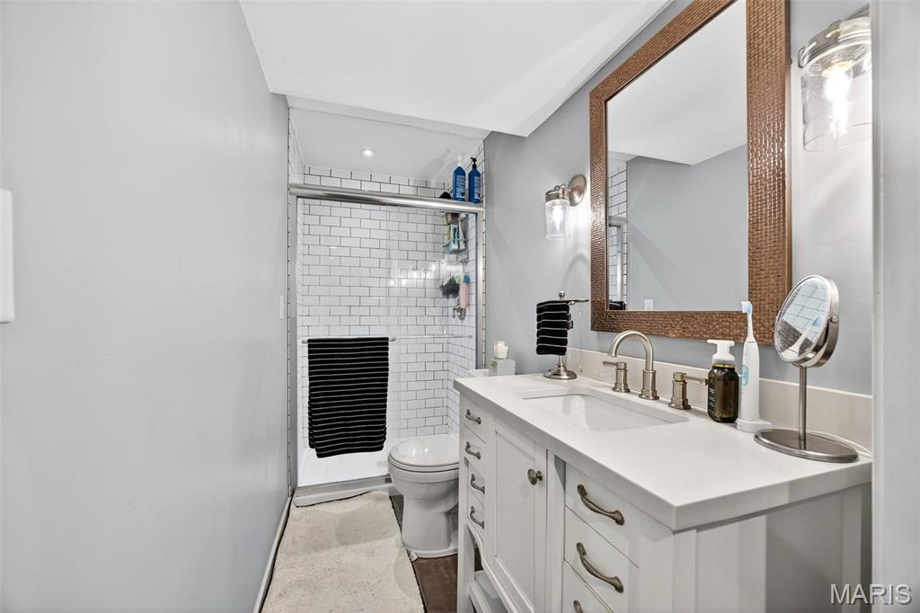 AUBURN HILLS - Residential