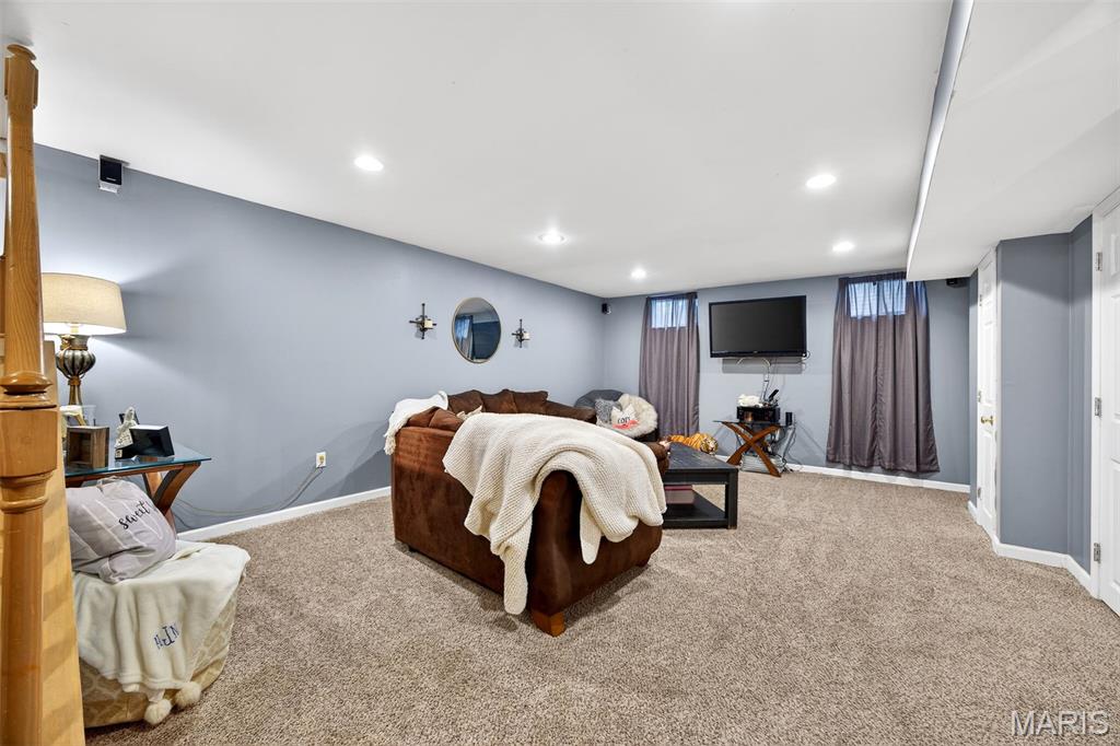 AUBURN HILLS - Residential