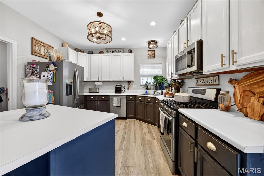 AUBURN HILLS - Residential